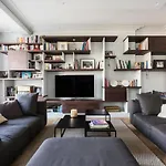 Avenue De Malakoff III By Onefinestay